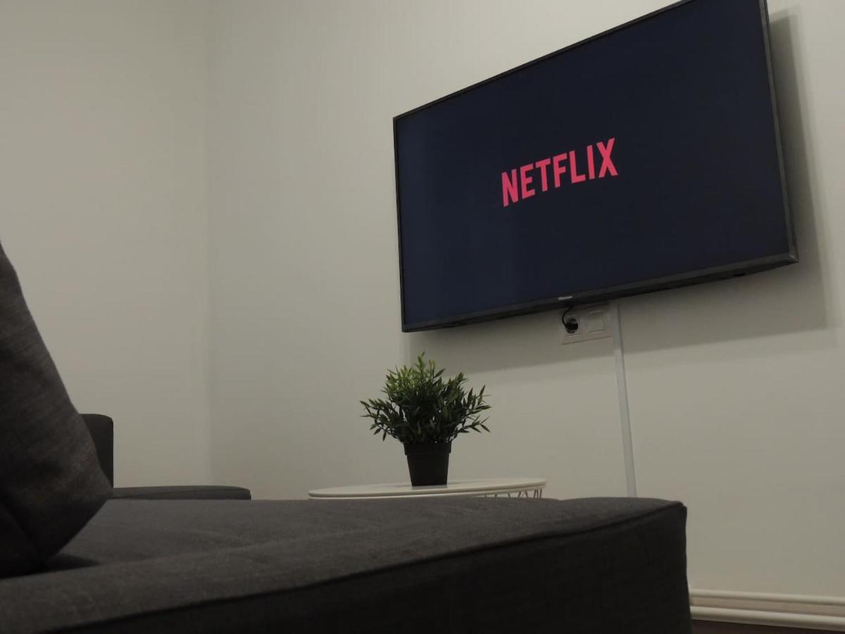 Precioso Piso En Oviedo, Parking, Wifi Y Netflix By Delabra Apartments Kültér fotó